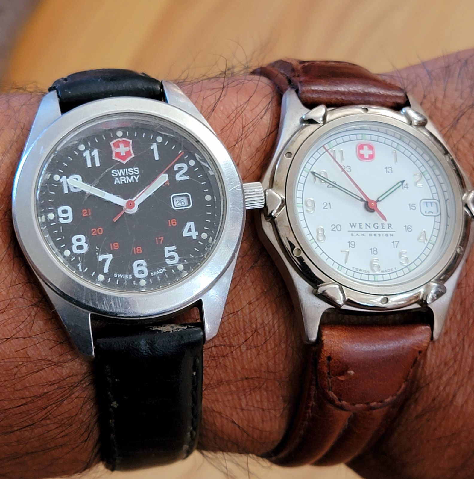 VINTAGE WENGER S.A.K DESIGN AND SWISS ARMY