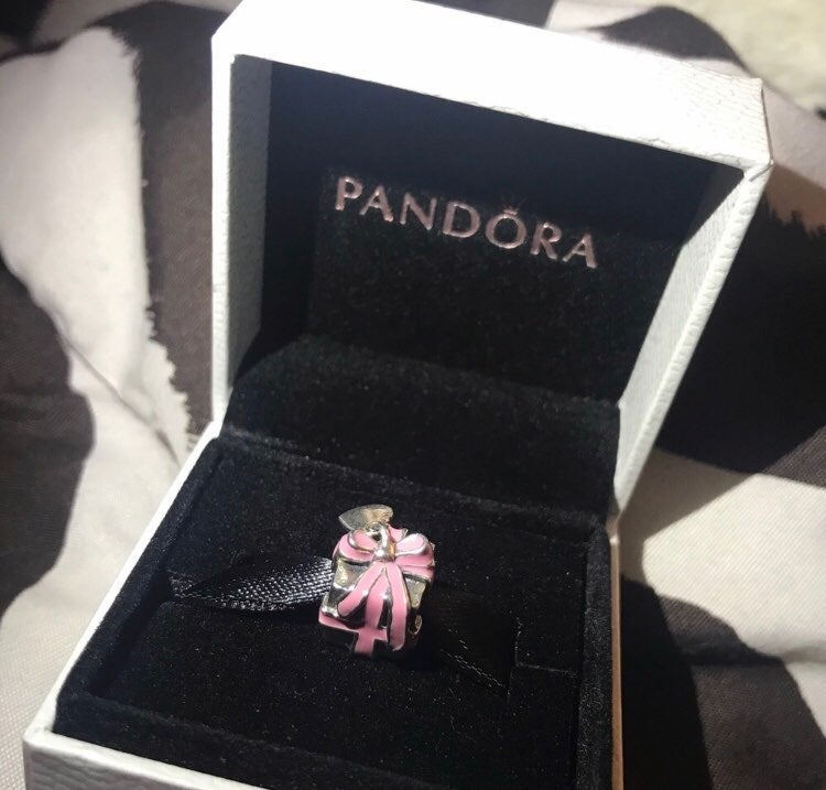 Pandora Wrapped With Love Charm