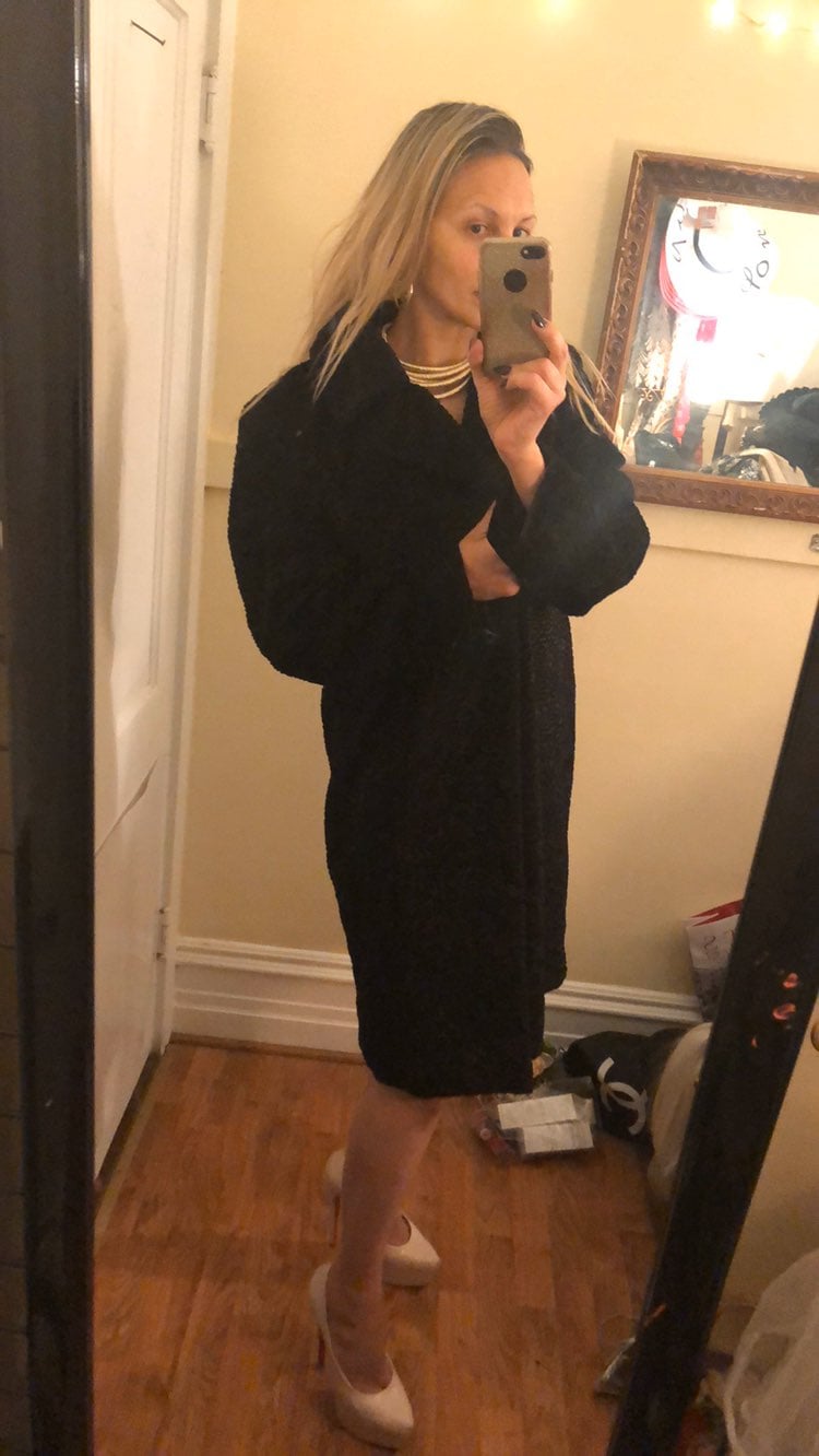 Black faux fur coat XL