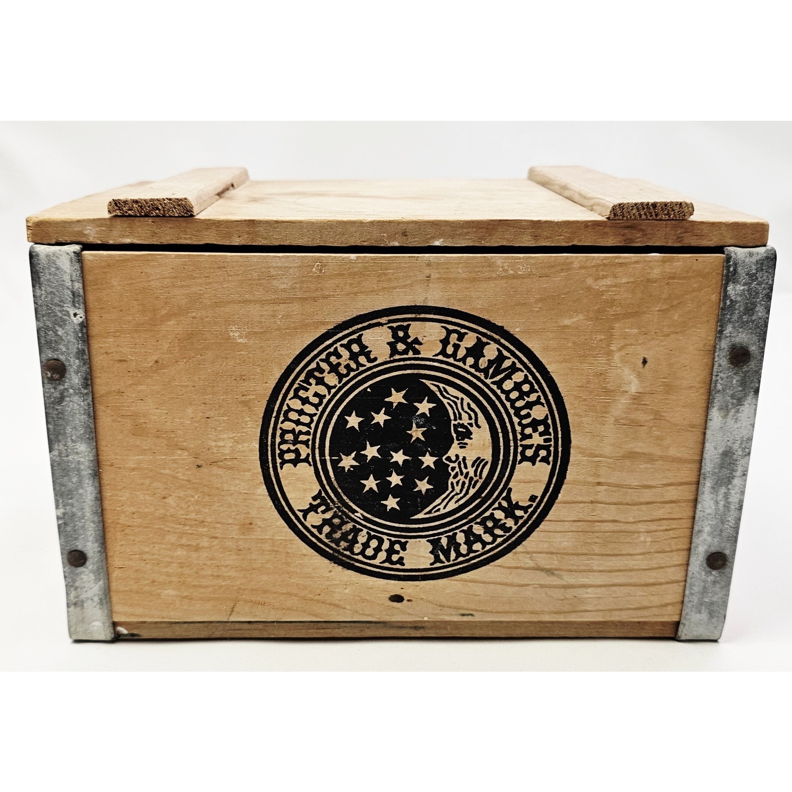 Vintage Procter & Gamble’s Trade Mark Ivory Soap Hinged Wooden Box Crate 6x8.75