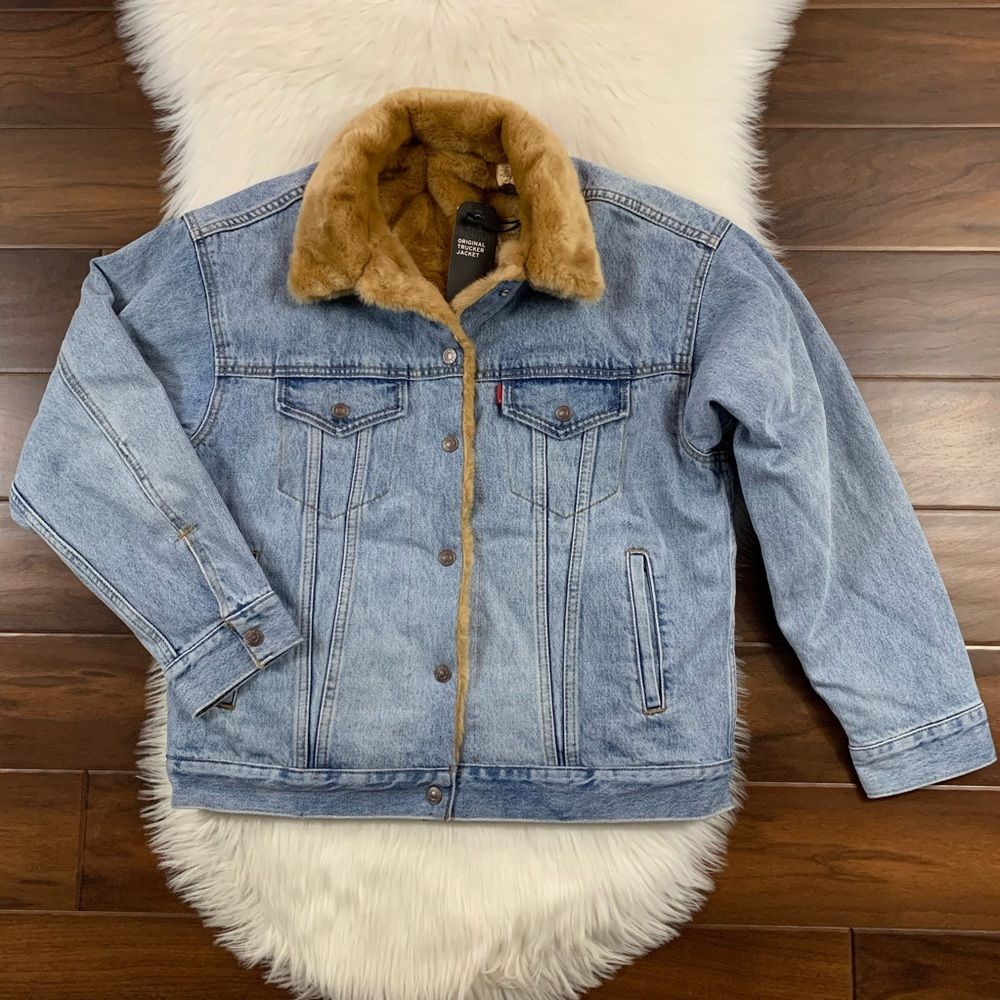 Levi s Oversized Hood Jean Jackets for Women Mercari