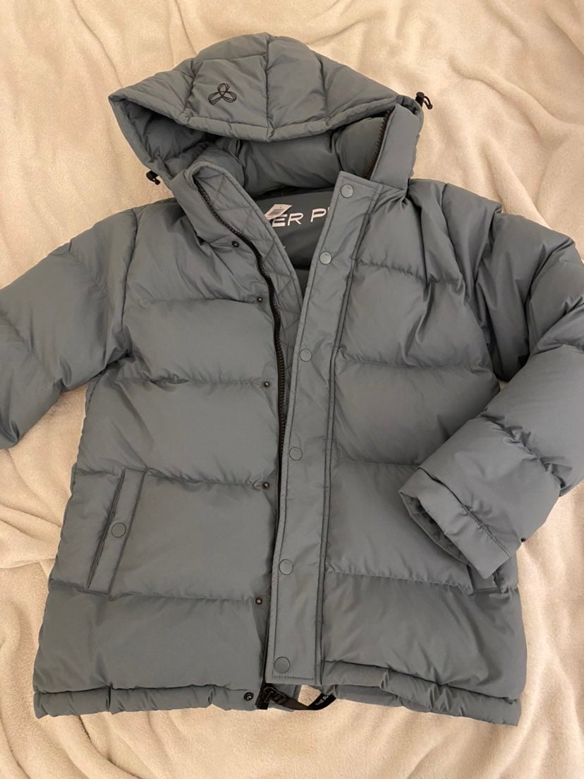 Aritzia tna superpuff