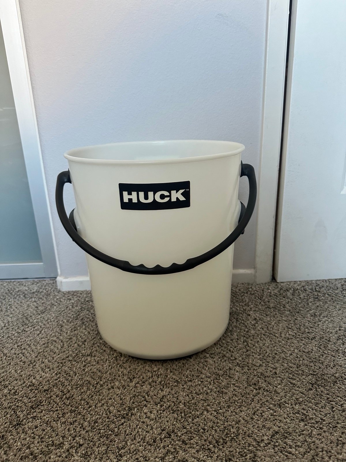 Huck Bucket