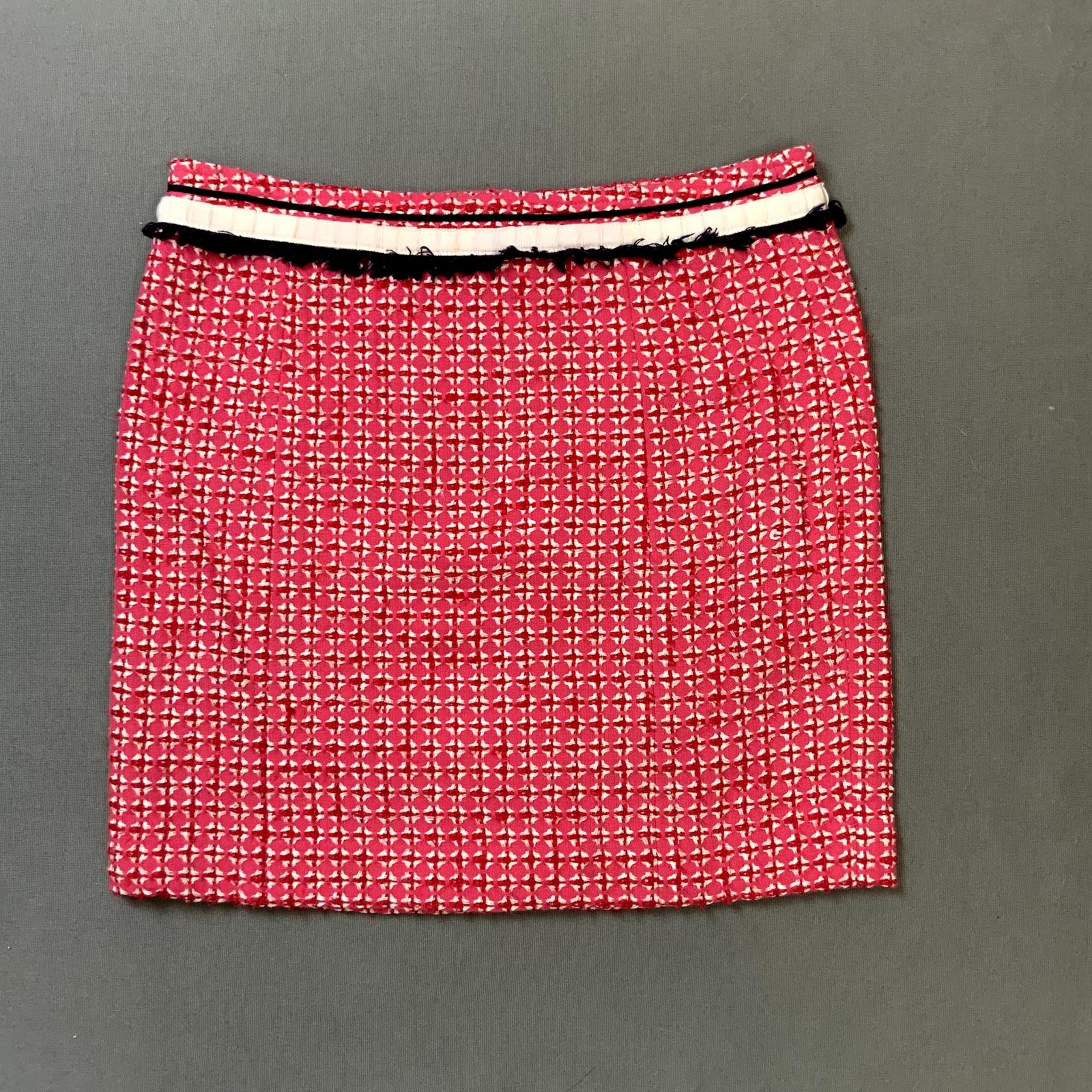 Tory Burch Tweed Mini Skirt Women's Size 2 Pink Frayed Trim Preppy Feminine