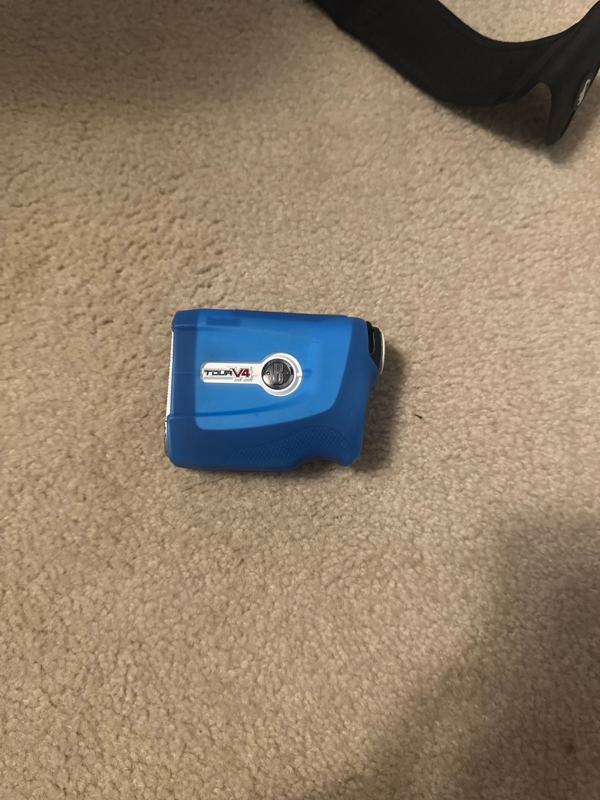 Bushnell Tour V4