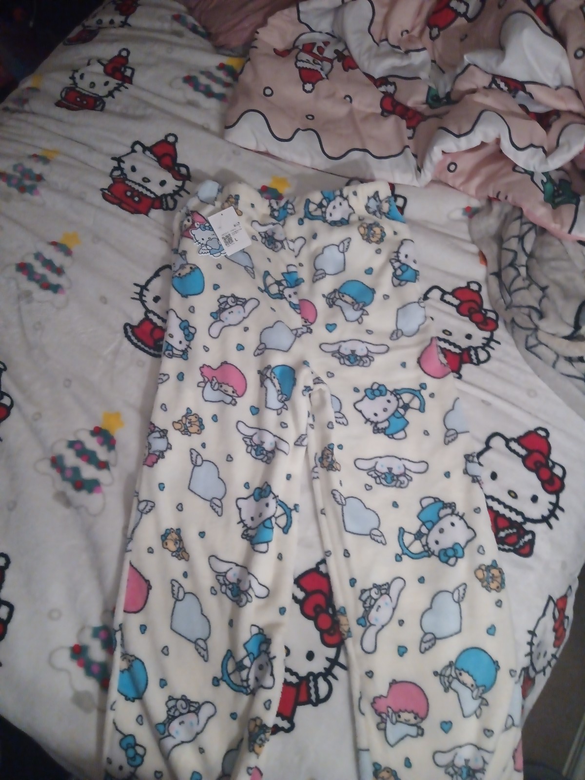 Hello Kitty x FOREVER 21