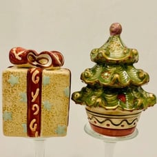 Pfaltzgraff Salt & Pepper Shakers Holida