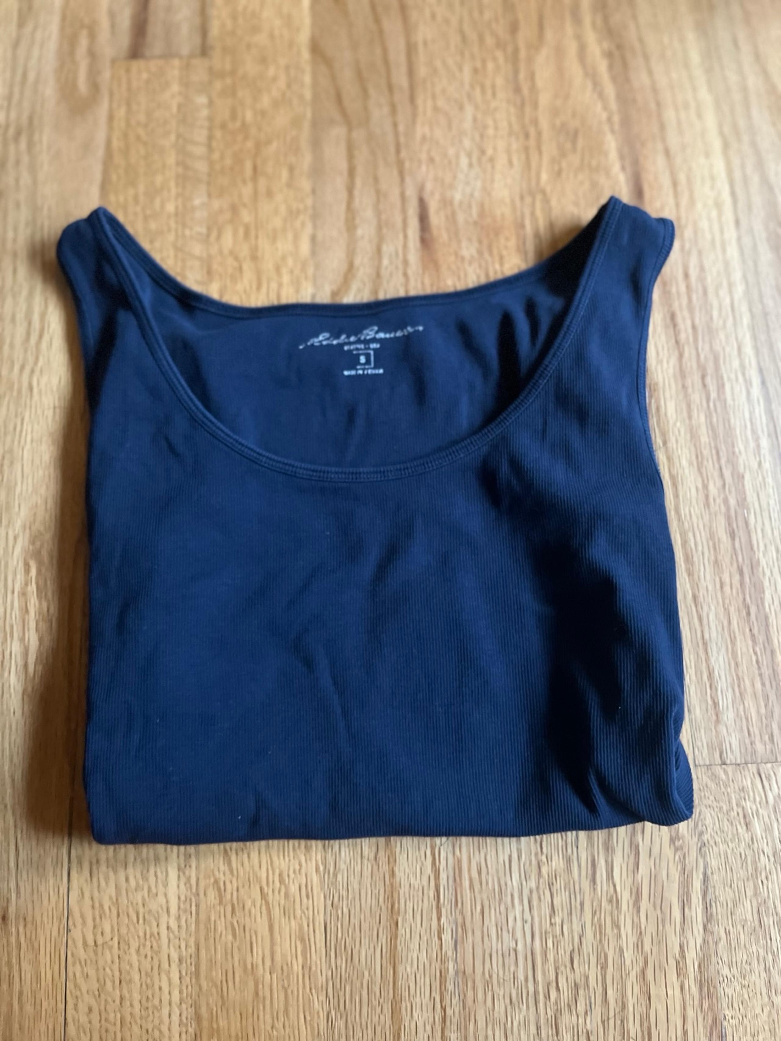 Woman’s Eddie Bauer Tank top size Small