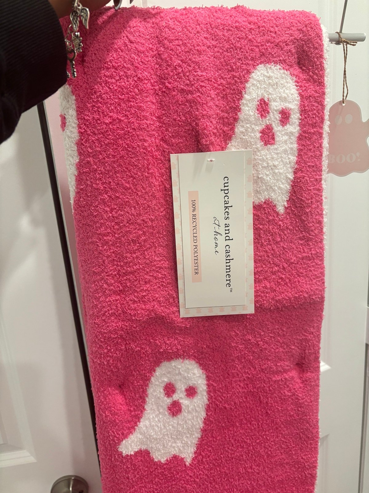 Cupcakes and Cashmere Pink Ghost blanket