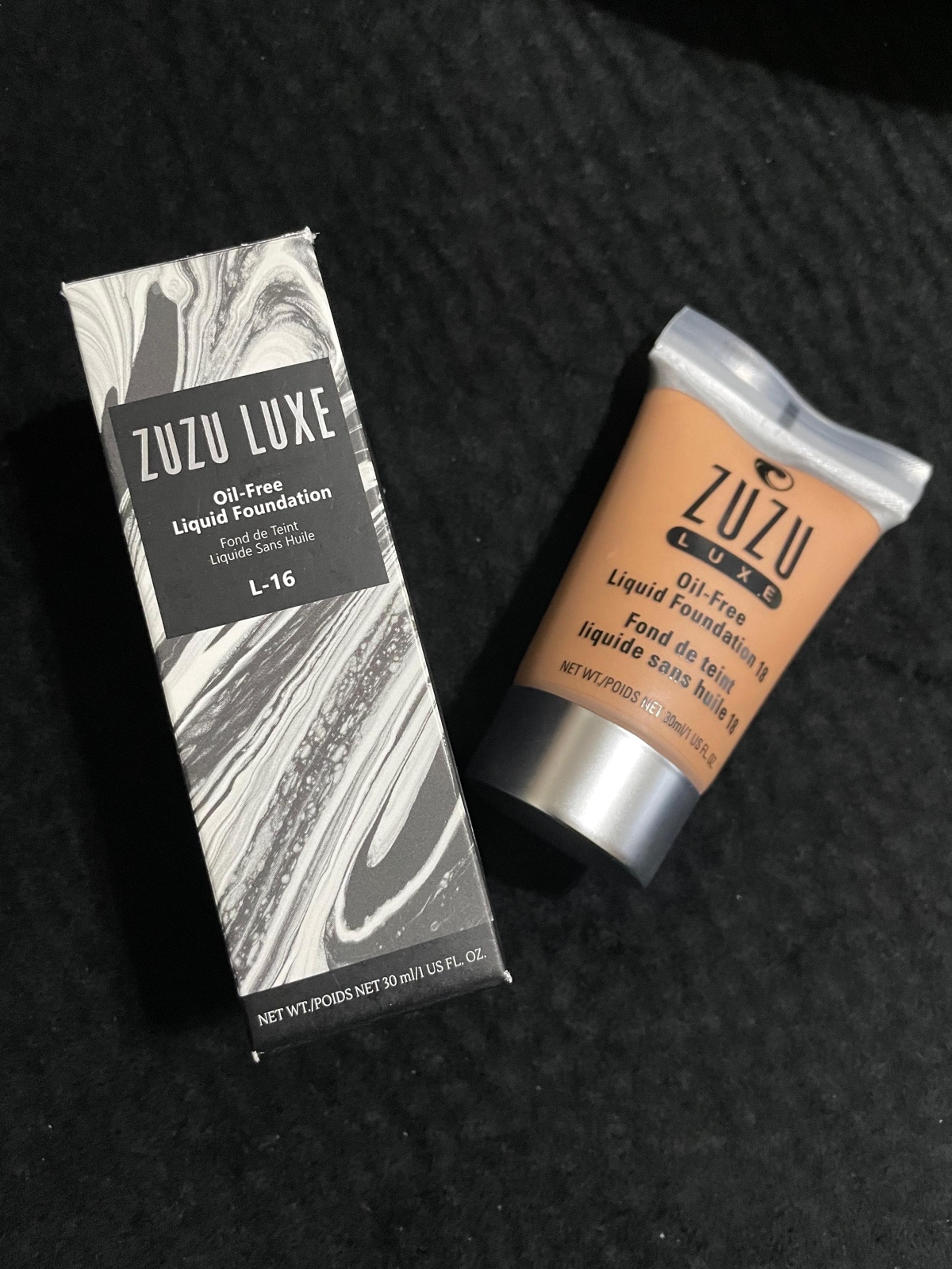 Zuzu Luxe Foundation - L-16