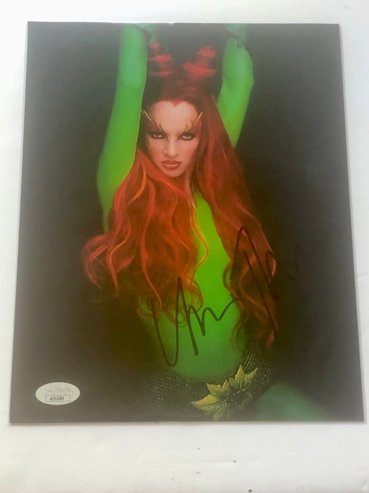 Uma Thurman signed photo Poison Ivy batman jsa coa dc comics