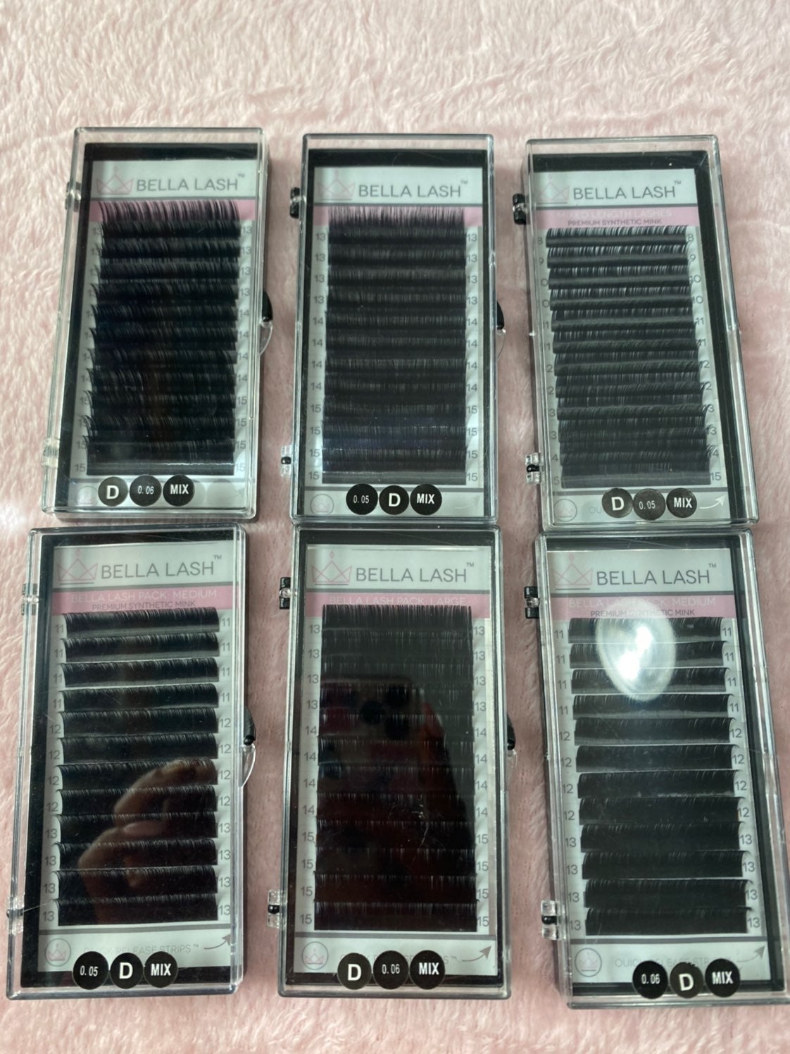 NWT BELLA LASH FULL LASH TRAYS