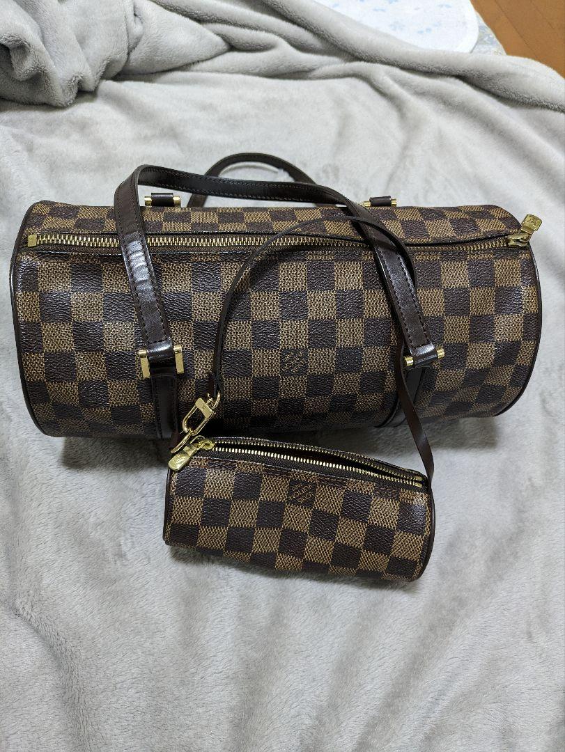 LOUIS VUITTON Papillon Damier