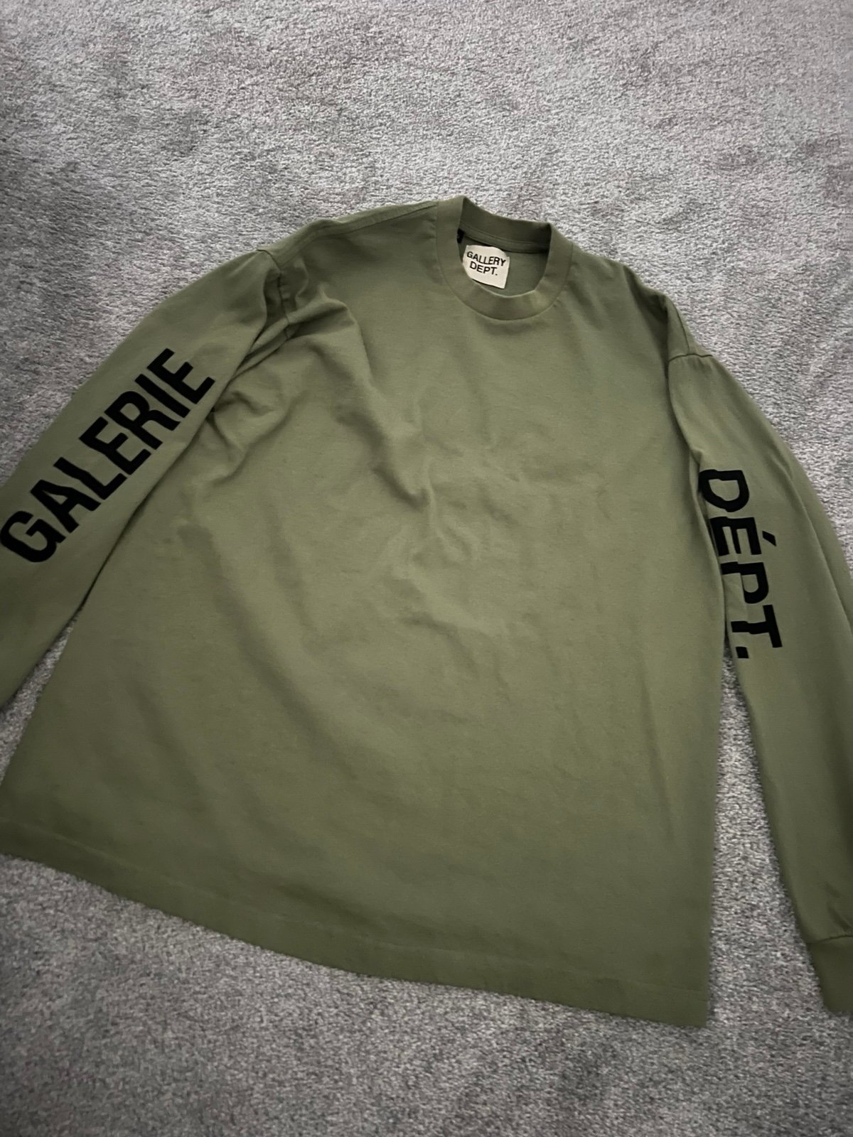 Gallery dept olive longsleeve