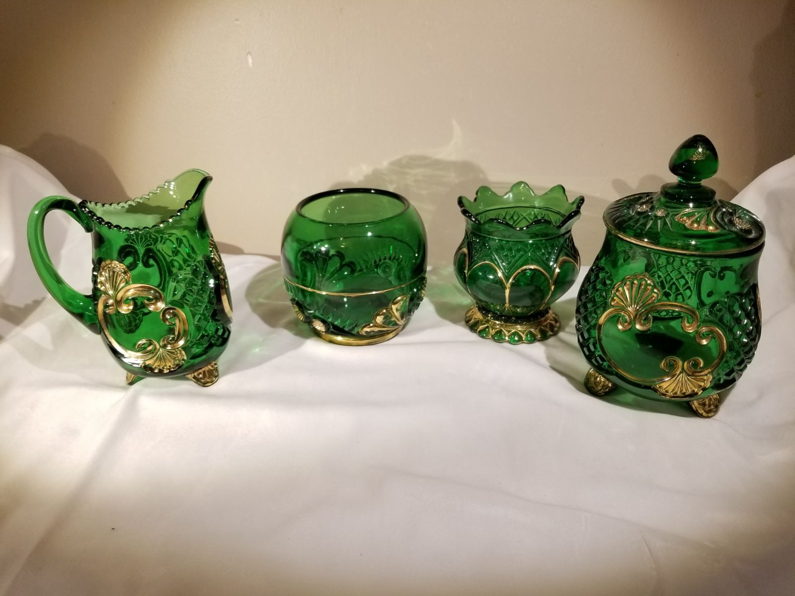 4 Riverside Glass Co. Royal Trim Empress