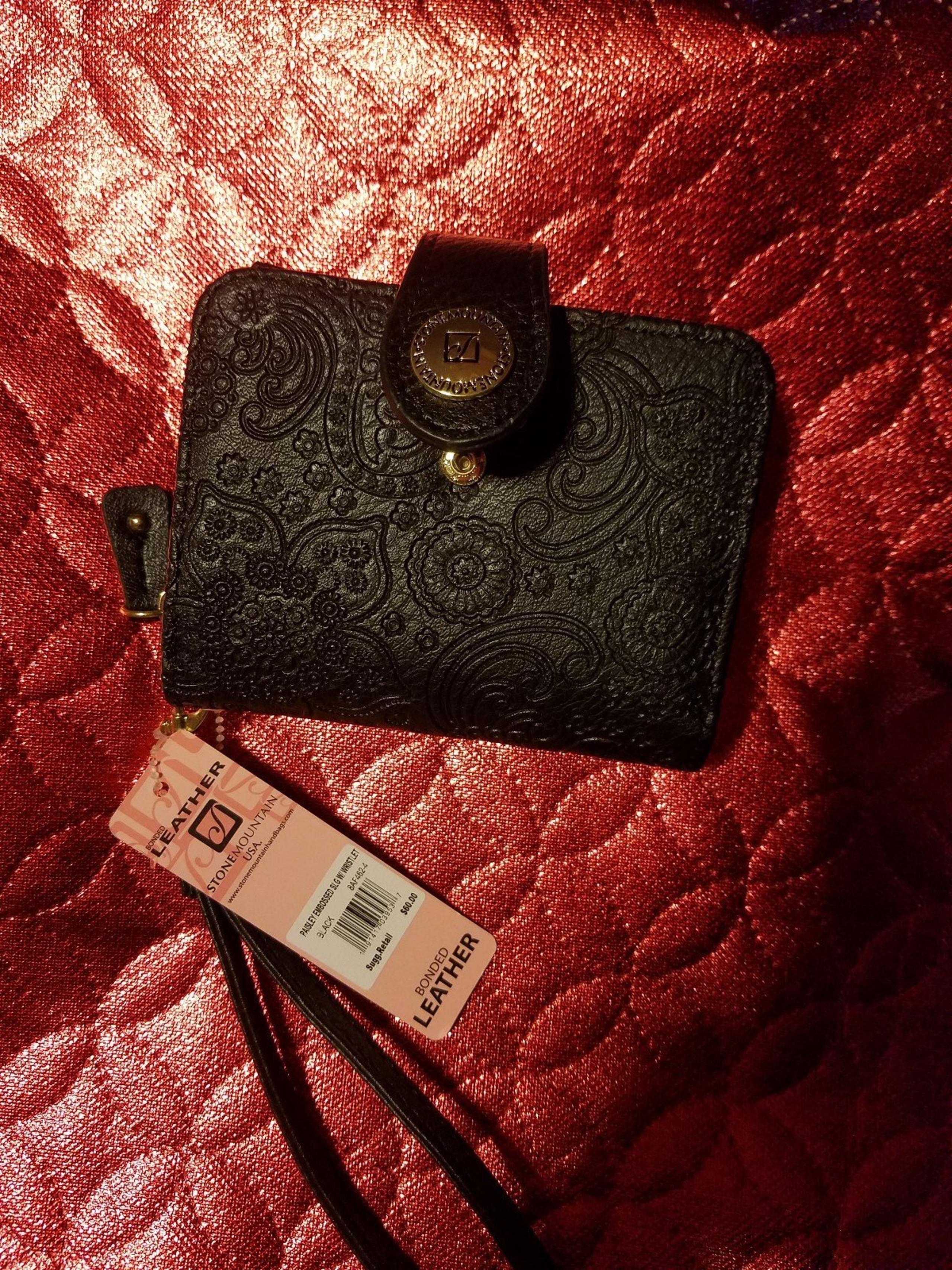 Stone Mountain Leather Wallet