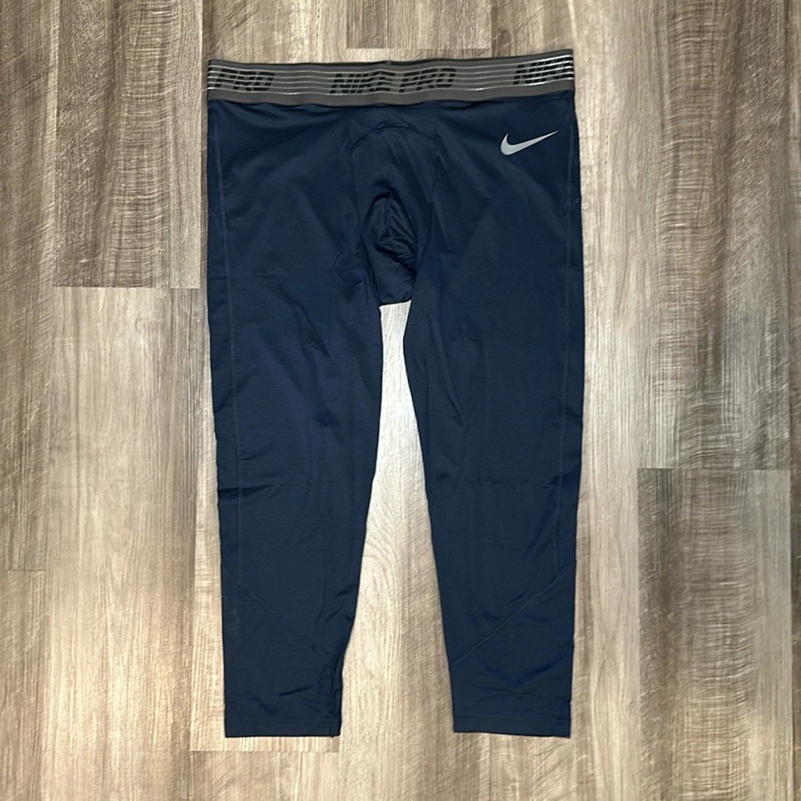 Nike Pro 3/4 Leg Compression Pants (NWOT) - 3XL