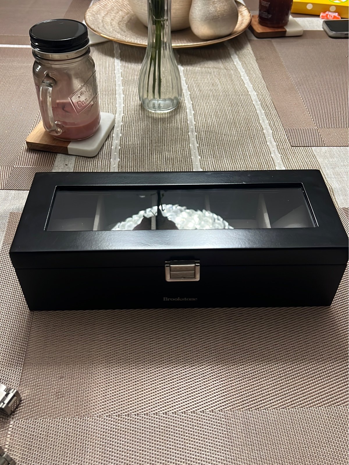 Brookstone 5 Slot Watch Box