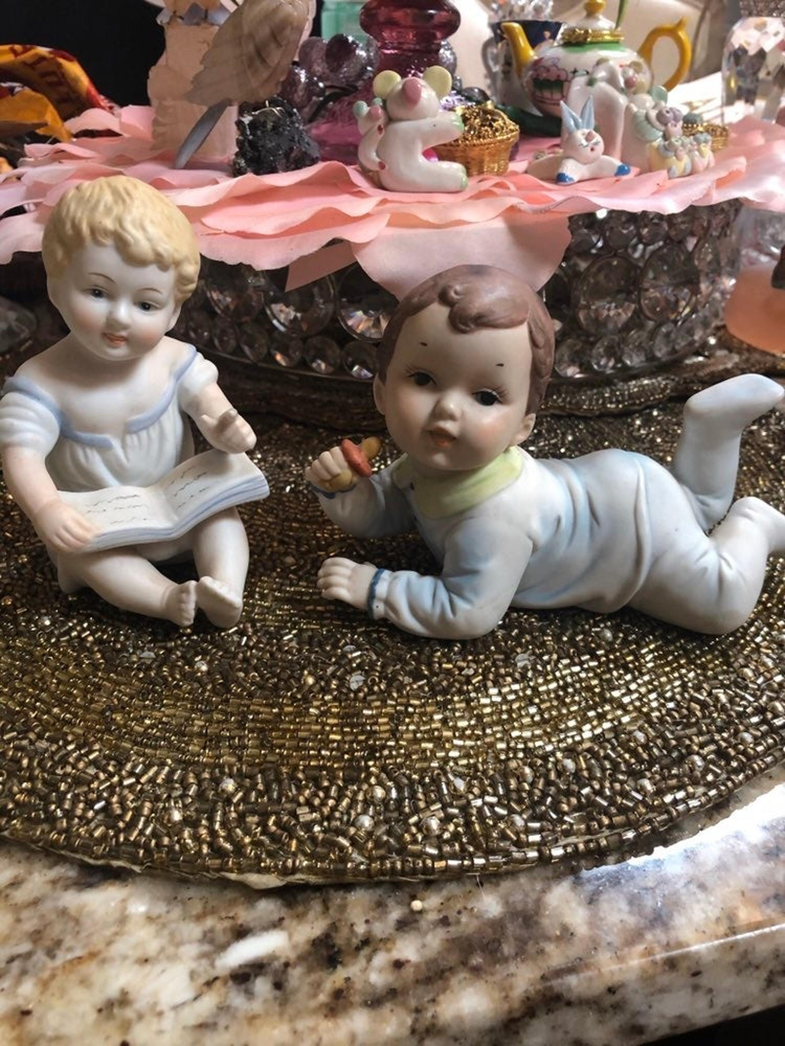 Vintage Piano Babies