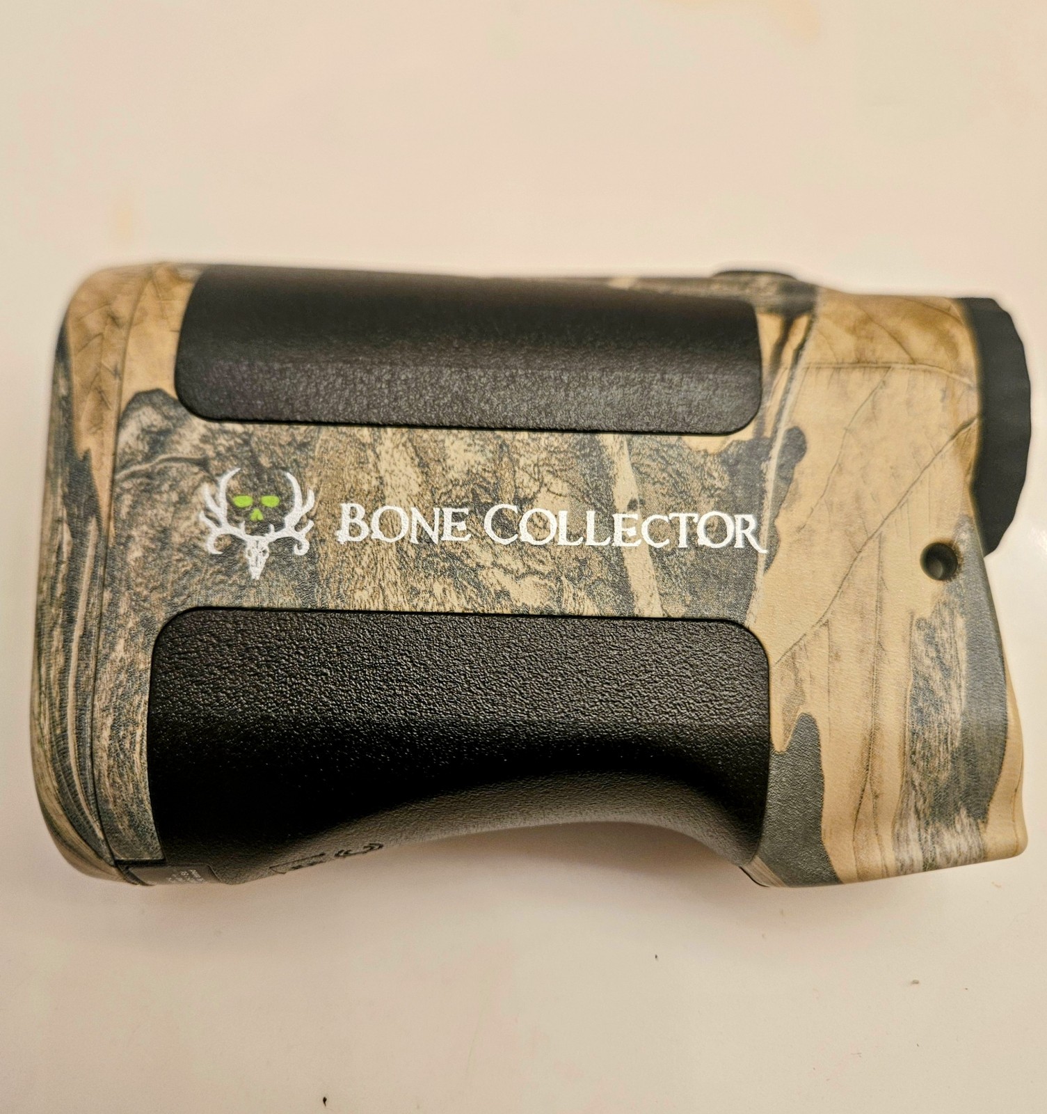 NWOT Bushnell Bone collector Range Finder