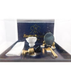 50/1674 Reutter Germany Miniature Men's Vanity Set