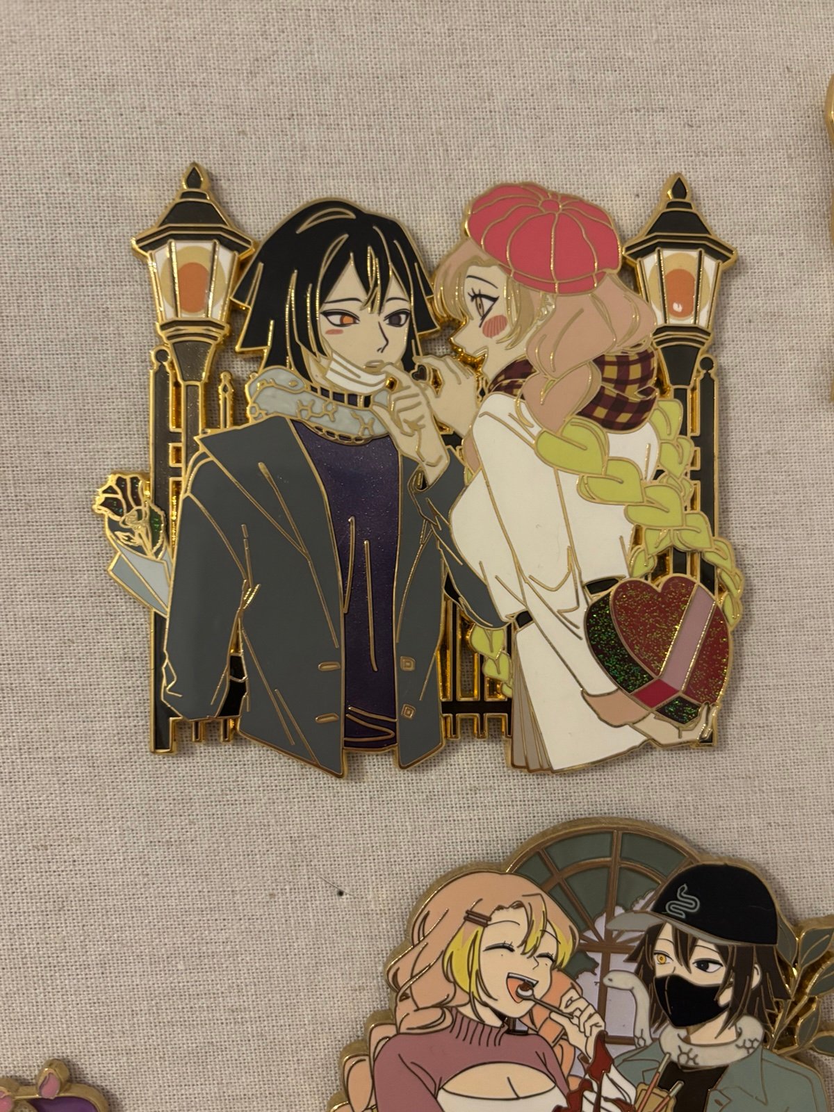 Obamitsu pin