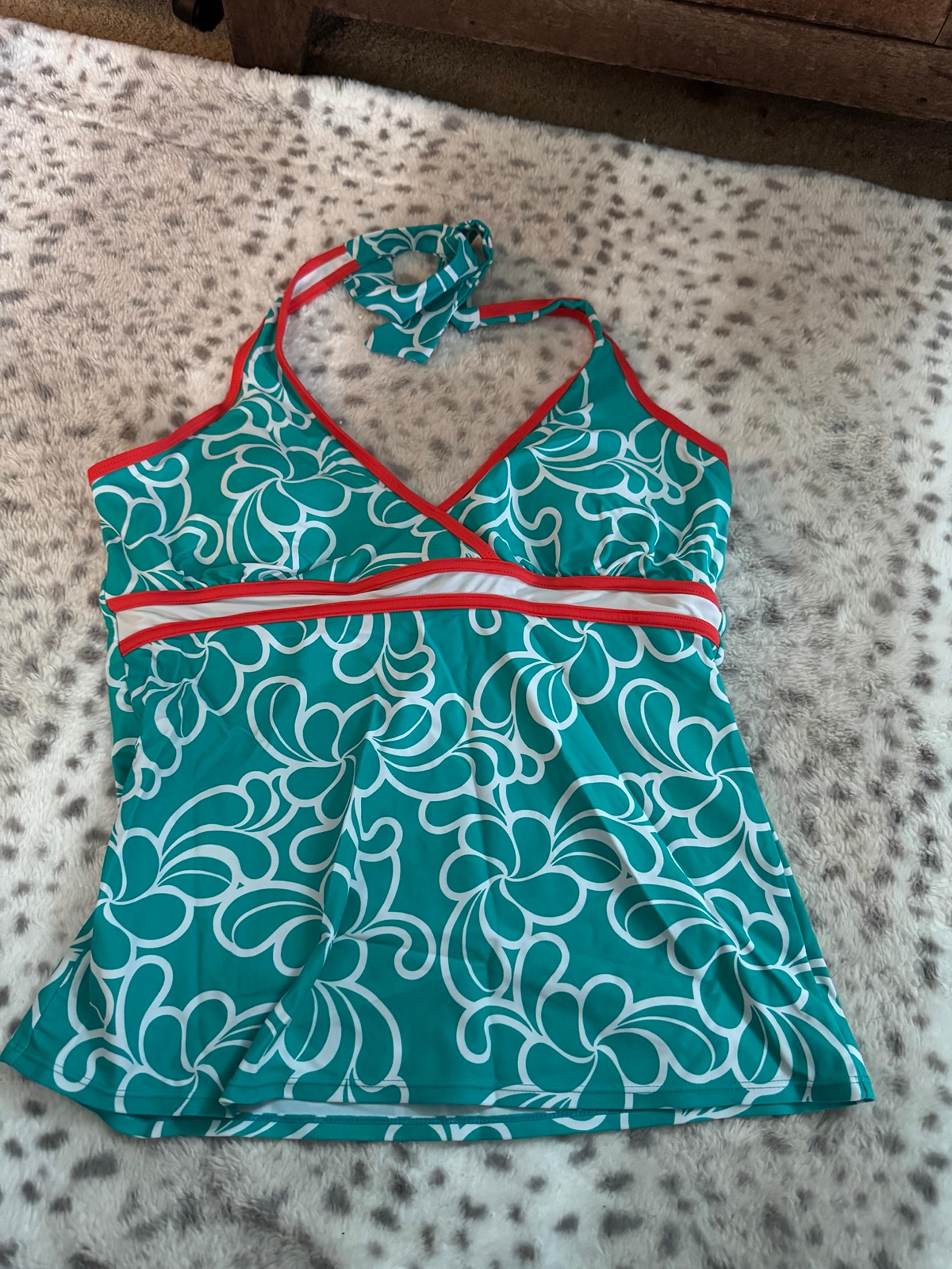 Swim top