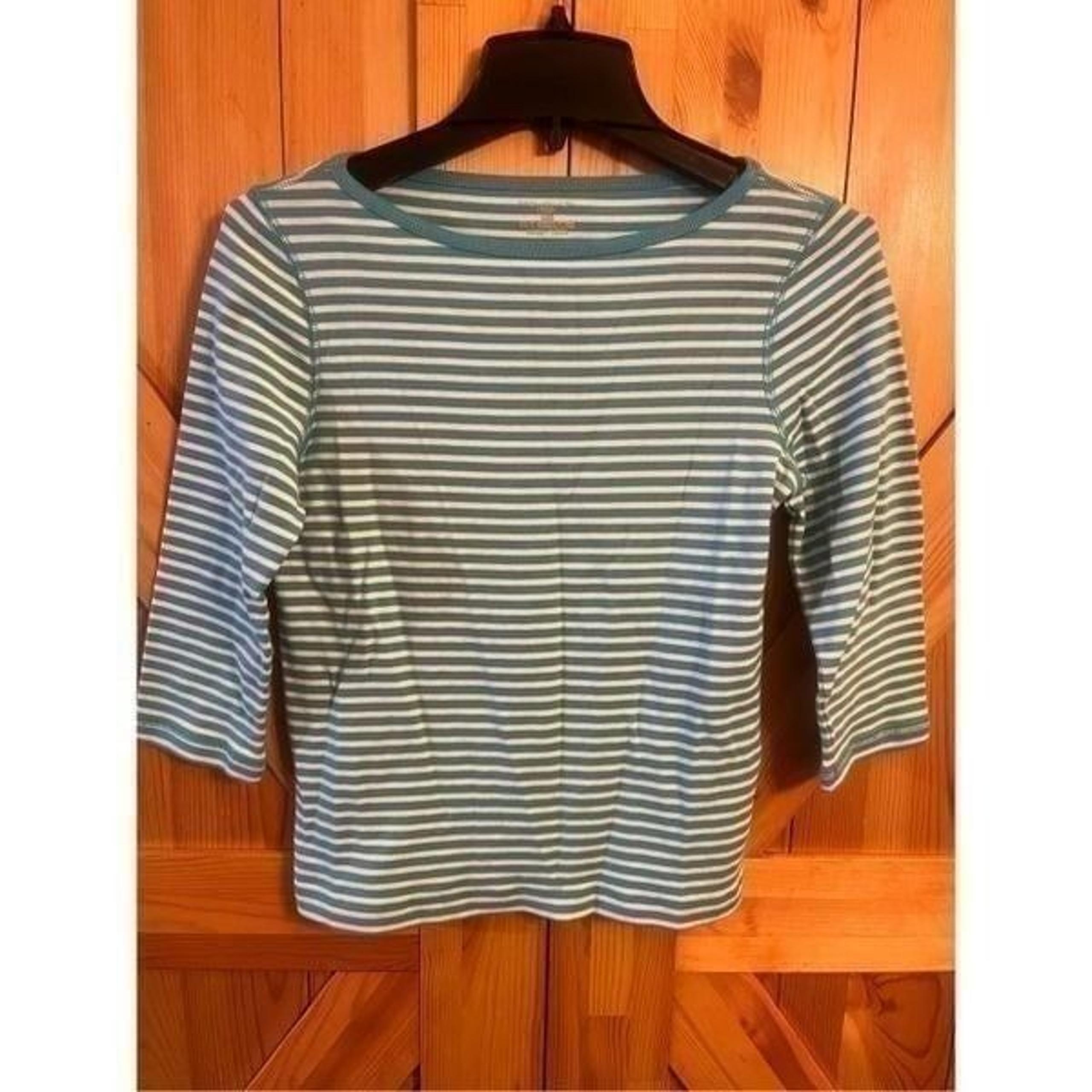 Jones New York Sport Womens Top 3/4 Sleeve Knit With White & Blue Stripes Sz. S