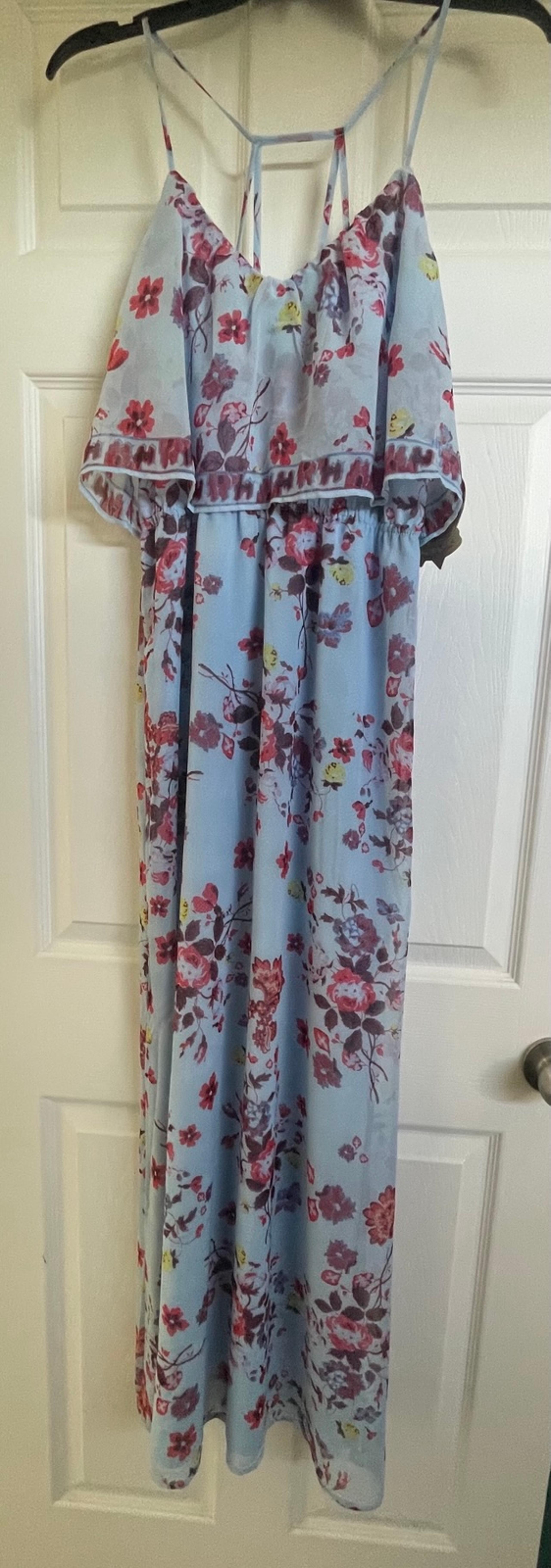 New with tags Vera Wang Princess strappy lampshade Floral Maxi Dress sundress M