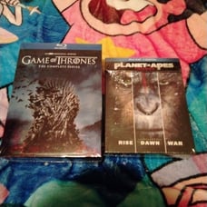 (Bluray)The game of thrones full series and planet of the apes trilogy