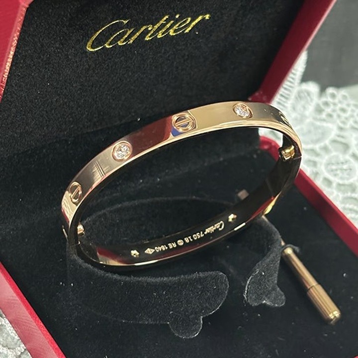 18K Gold Bracelet