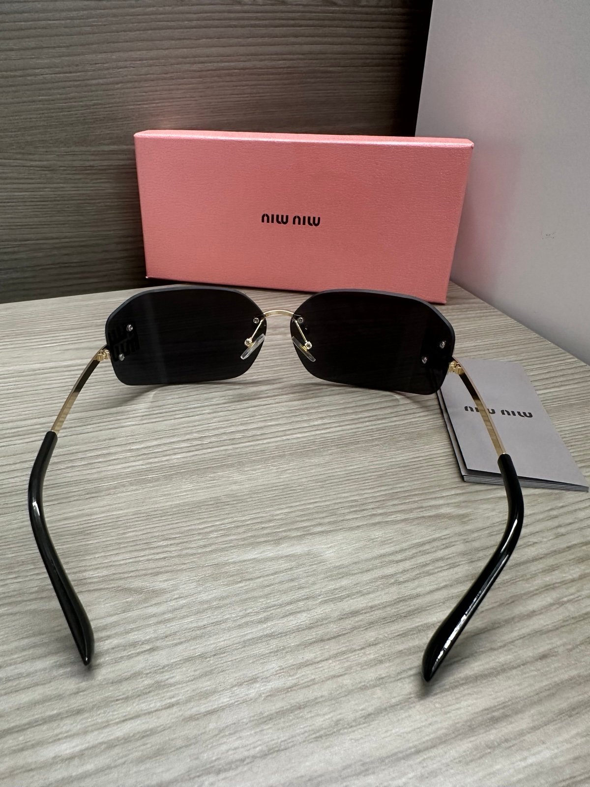 訳あり超特価の通販 Miu Sunglasses Miu 小物