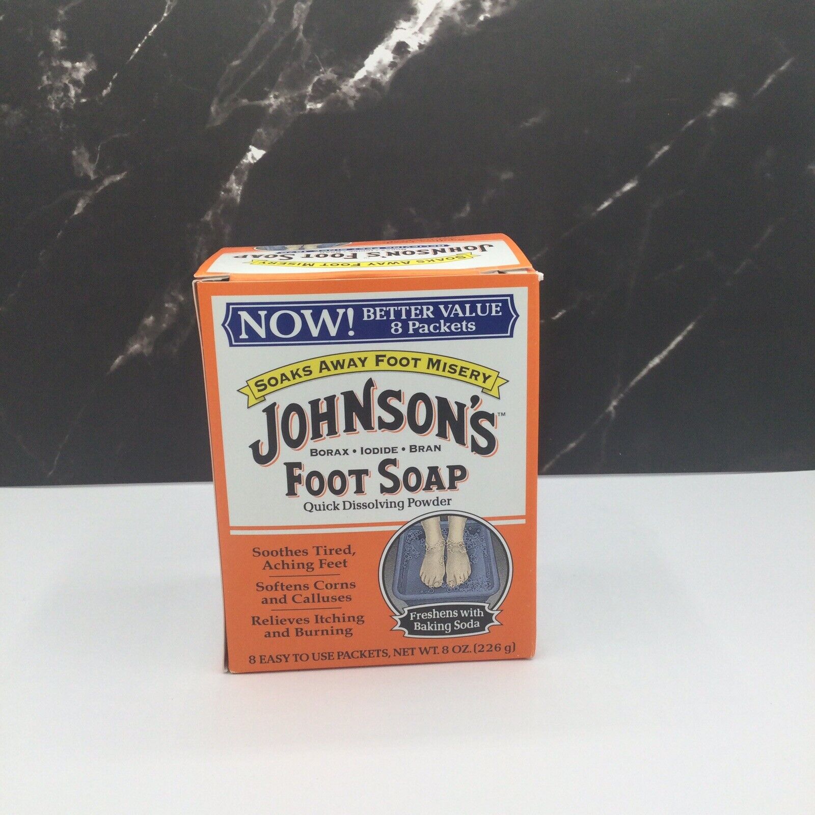 JOHNSON'S Quick Dissolving Powder Foot Soap 8 Packets (1 Box)