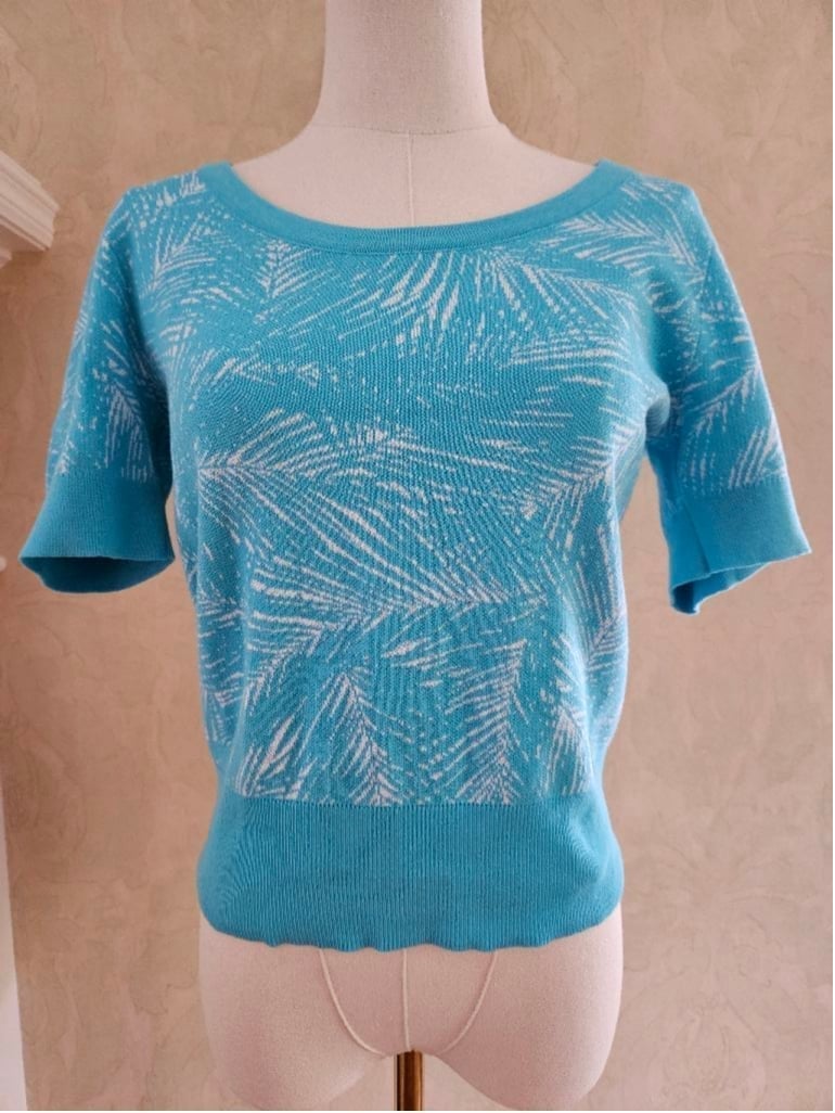 NWT Michael Kors Short Sleeve Blue Sweater-Small