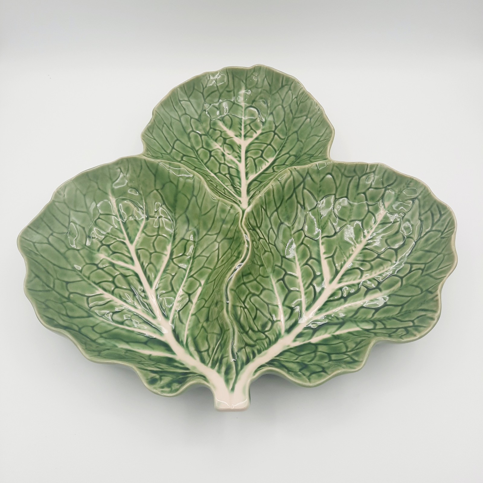 Bordallo Pinheiro Portugal Cabbage Leaf 3 Section Divided Serving Platter Plate