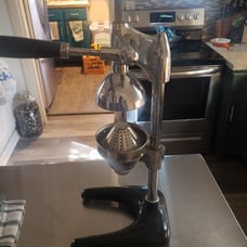 Hand Juicer