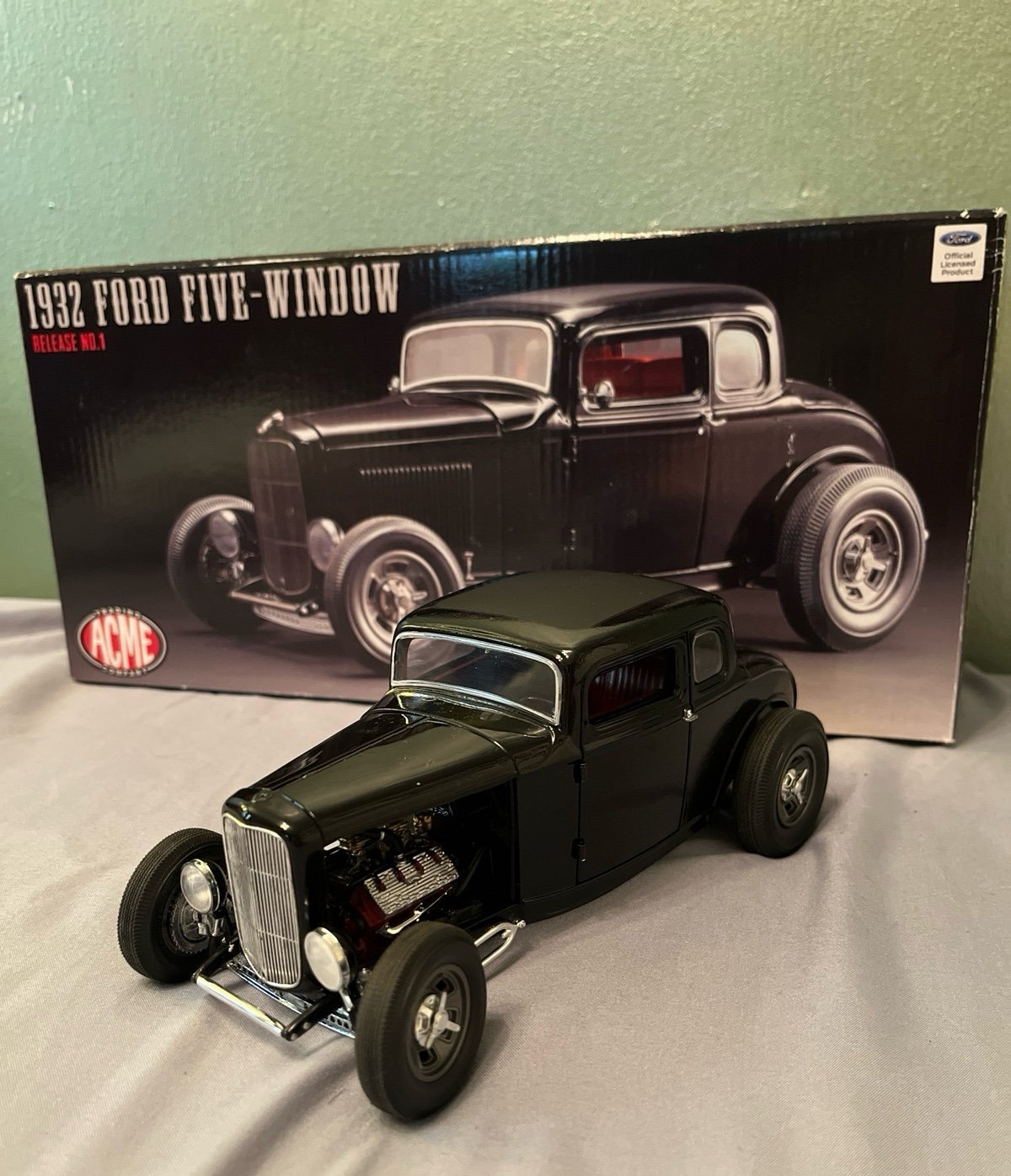 Amazon | ACME 1:18SCALE 1932 FORD 5 WINDOW COUPE (HAMMERED