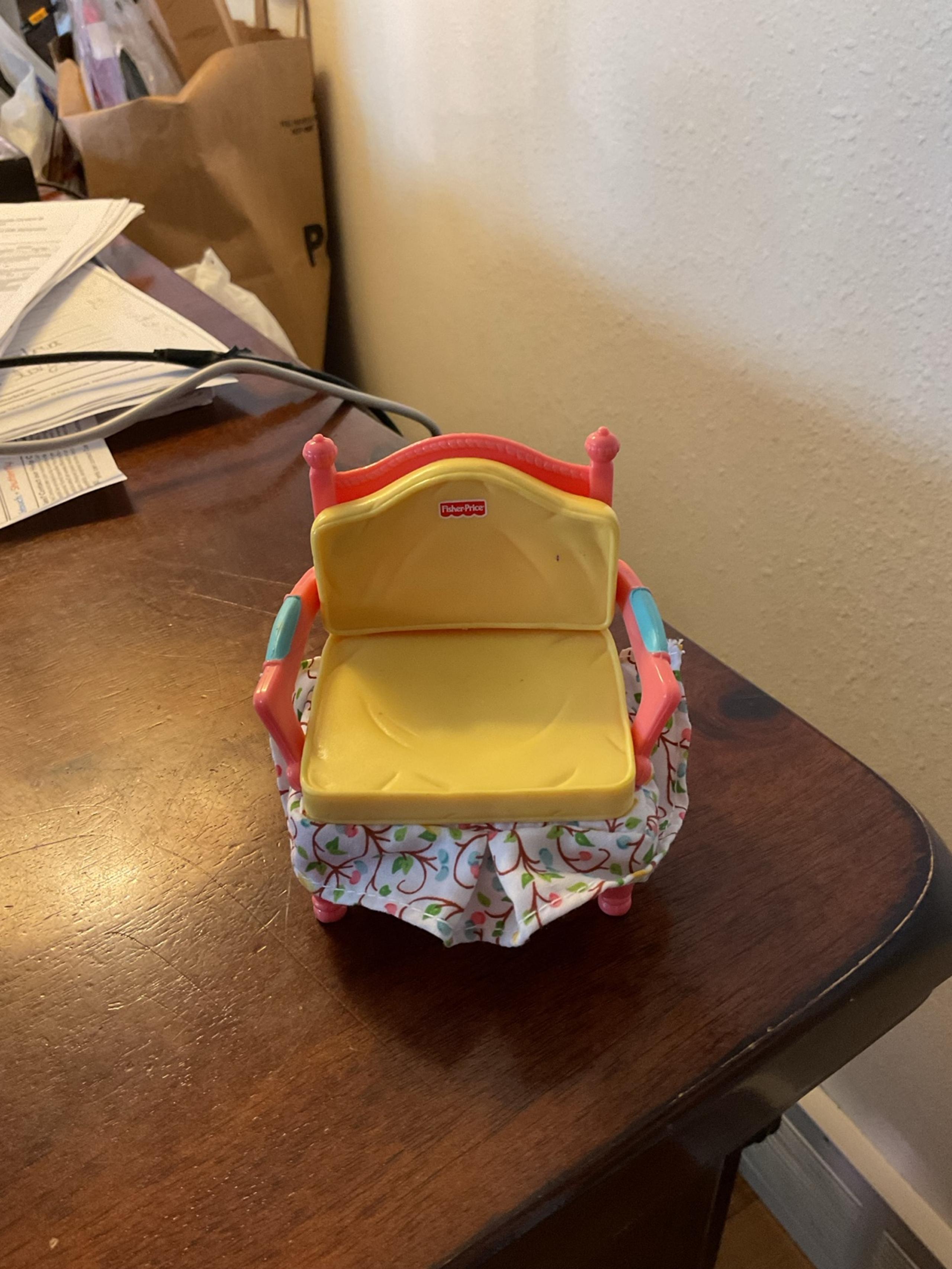 Fisher-Price Loving Family Dollhouse Yellow Chair Cloth Furniture
