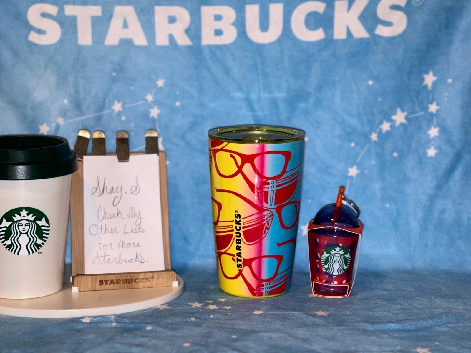 Starbucks Austria sunglasses 2023 and keychain