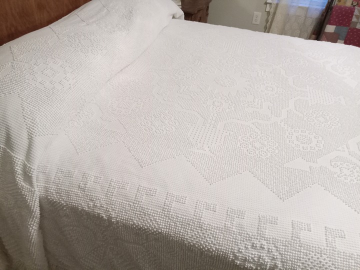 Vintage Bates George Washingtons Choice Chenille Hobnail Bedspread Coverlet