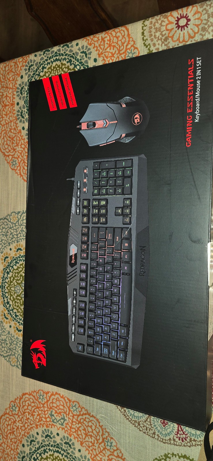 Keyboard Redragon.