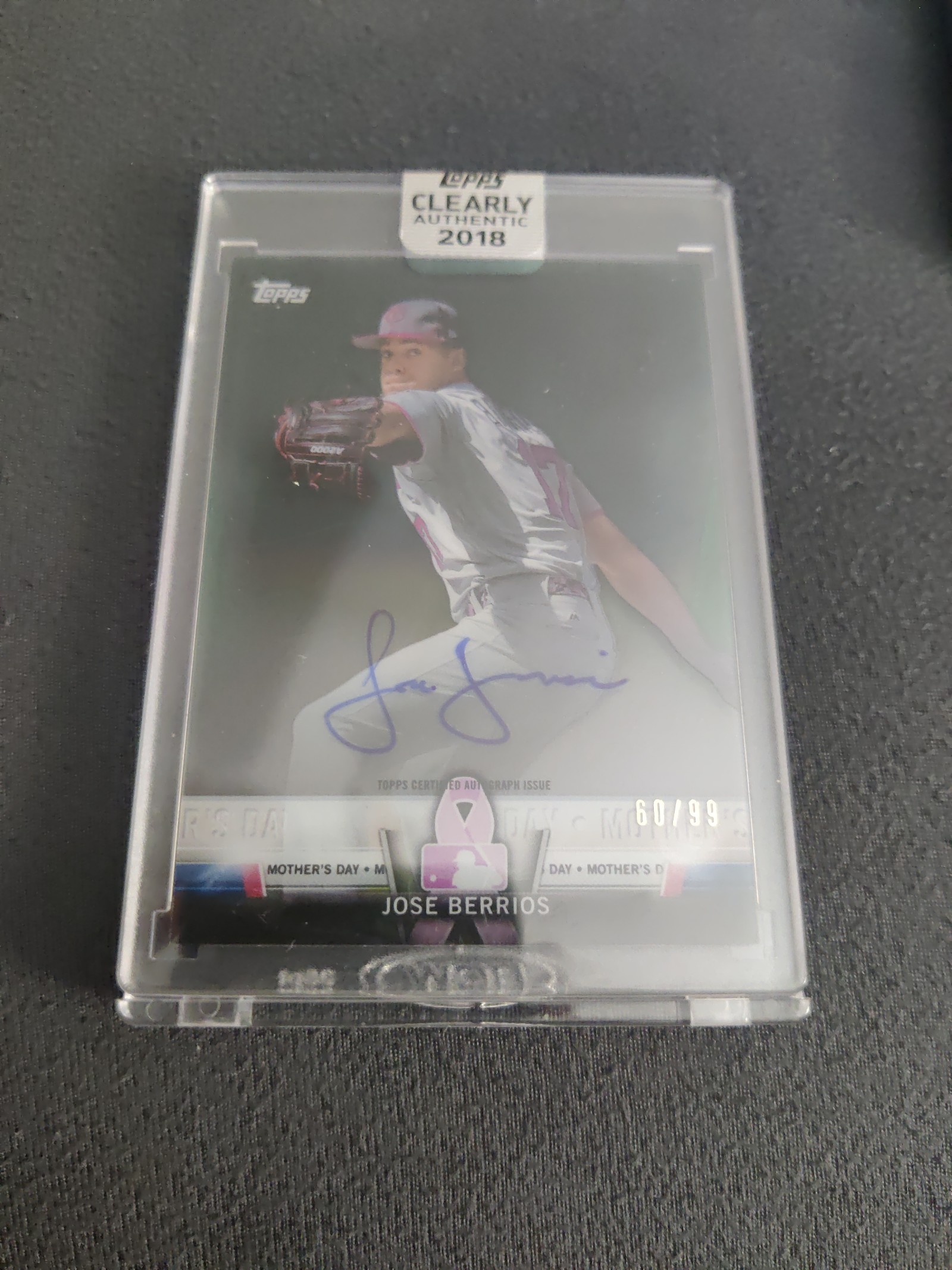 Jose Berrios Topps Auto /99