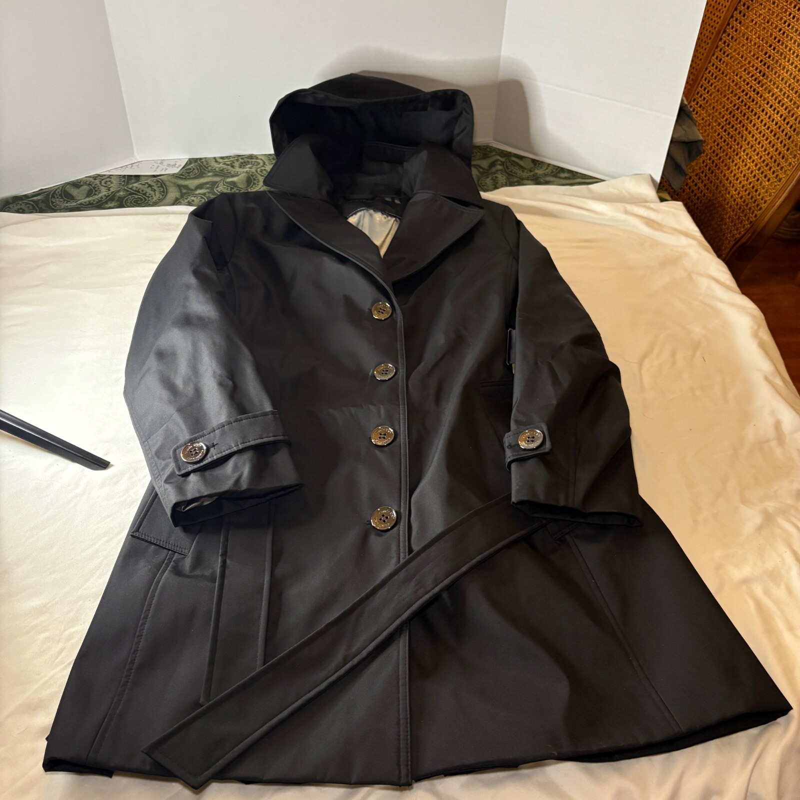 Calvin Klein Ladies'Trench Coat Pockets Removable Hood, Black PL, 4 Buttons, Tie