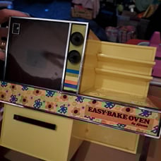 Original Easy Bake oven
