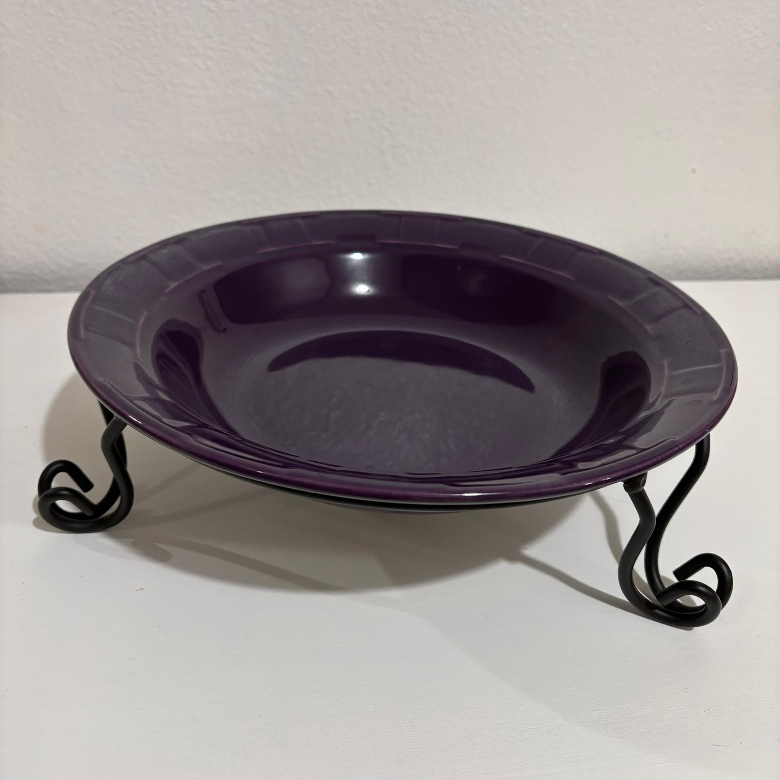Longaberger woven traditions eggplant serving bowl with rack