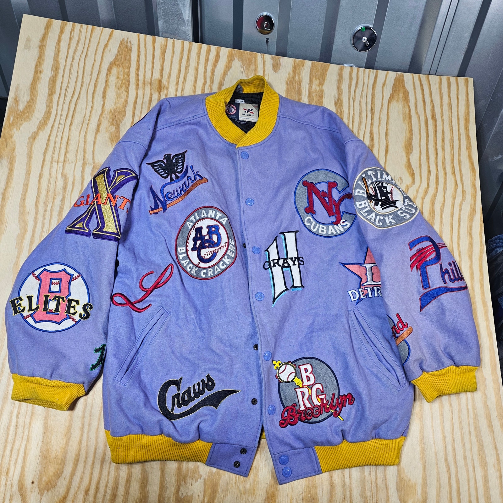 Headgear men’s baseball jacket, size 5XL, purple color baseball embroidery