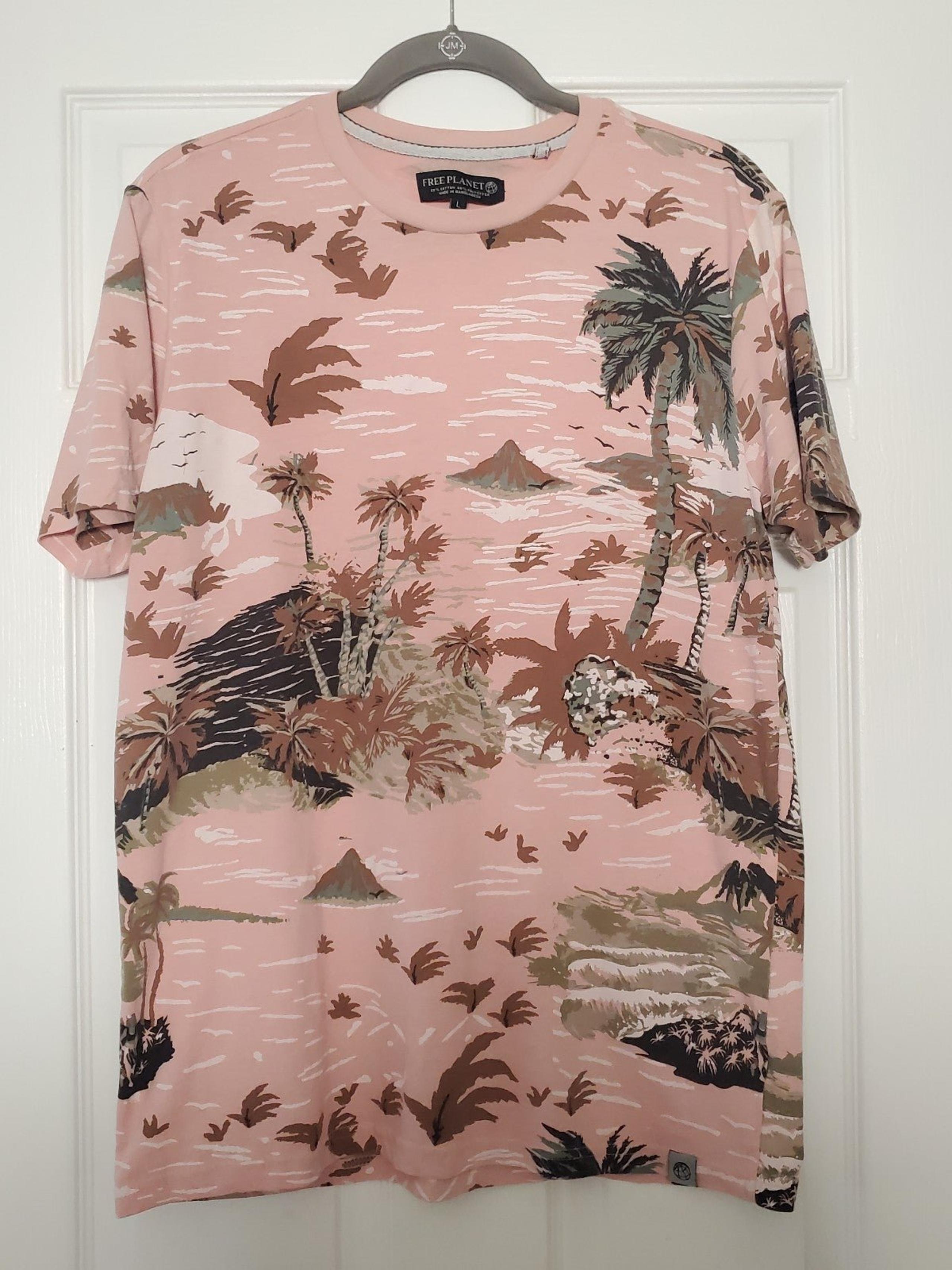 Free Planet Men's  T-shirt Pink Palm  Tree Beach Tropical large