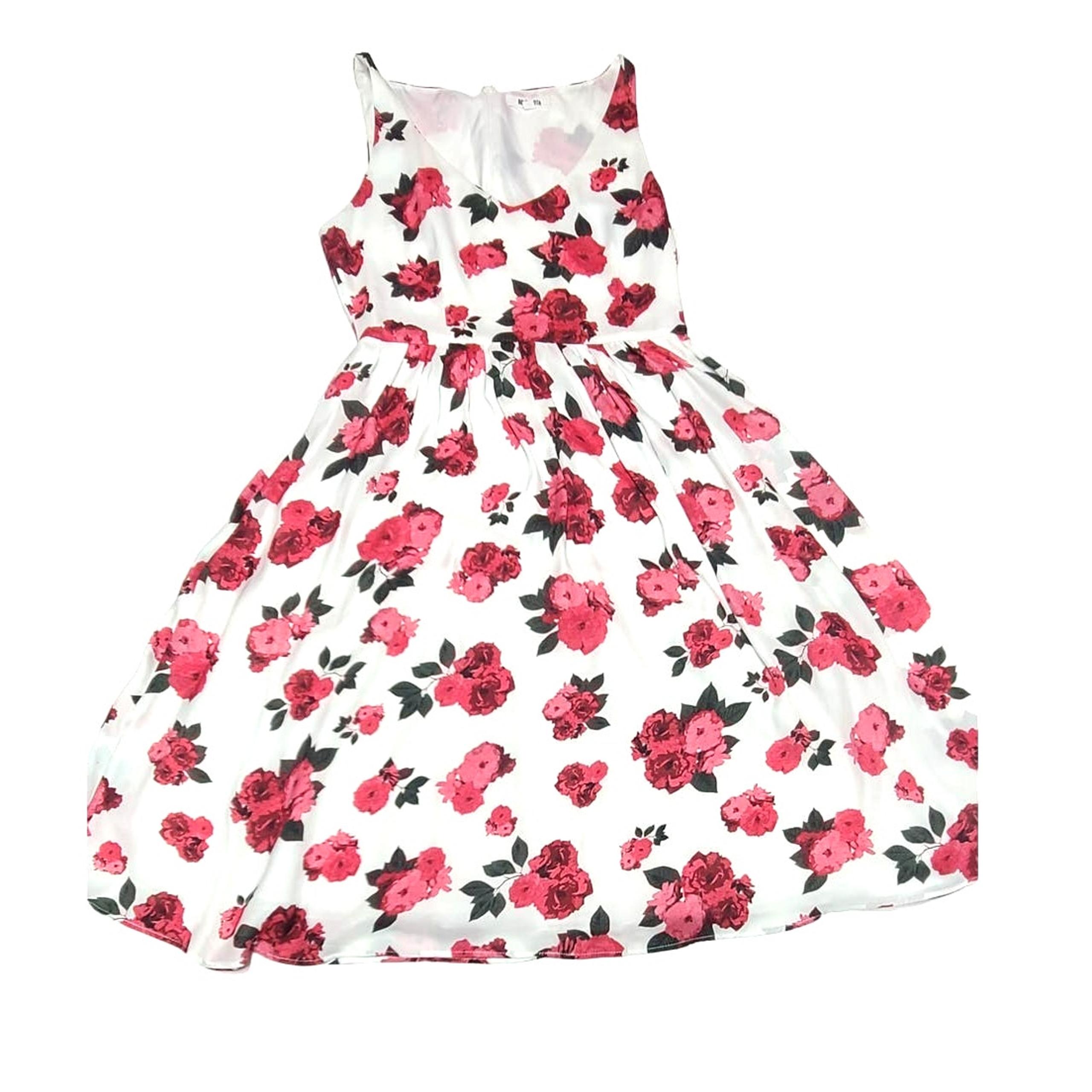BB Dakota floral red roses sleeveless fir and flare midi dress women's size 8