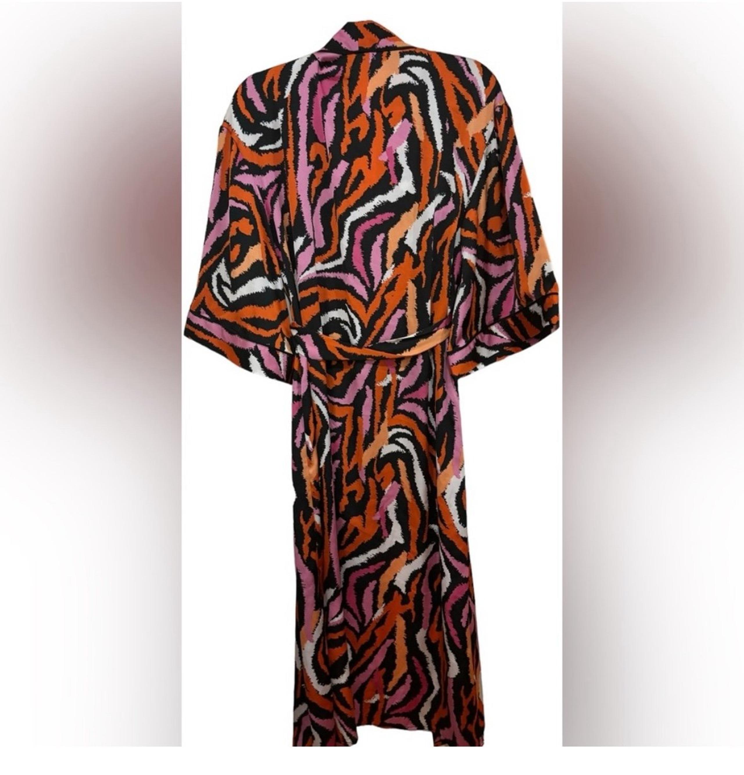 NWT Diane Von Furstenberg X Target Zebra Robe - Size XXS