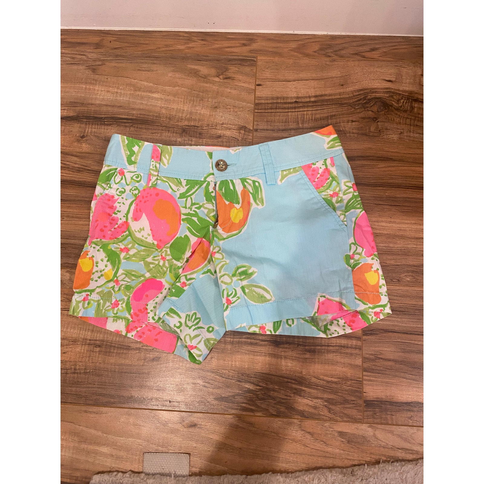 Lilly Pulitzer Peach Callahan Shorts